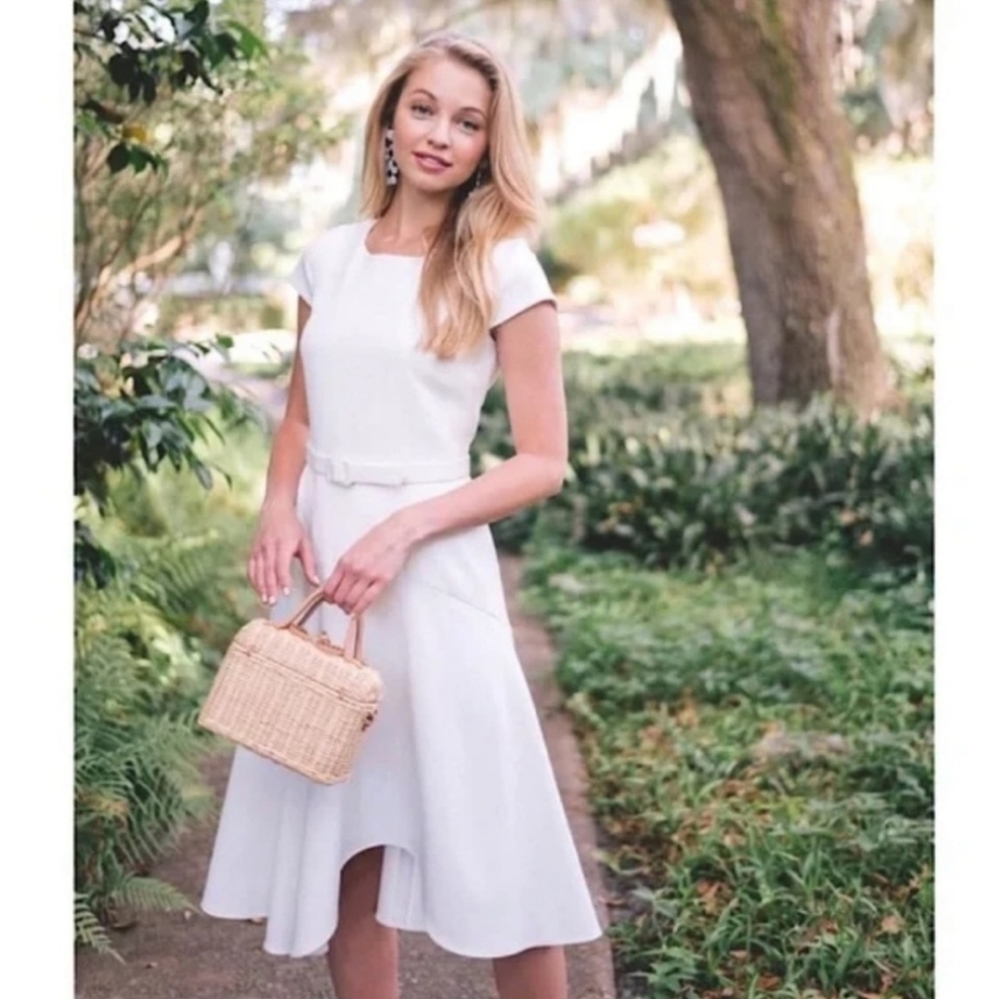 Gal Meets Glam Cecilia Belted Cap Dress Cream size 16